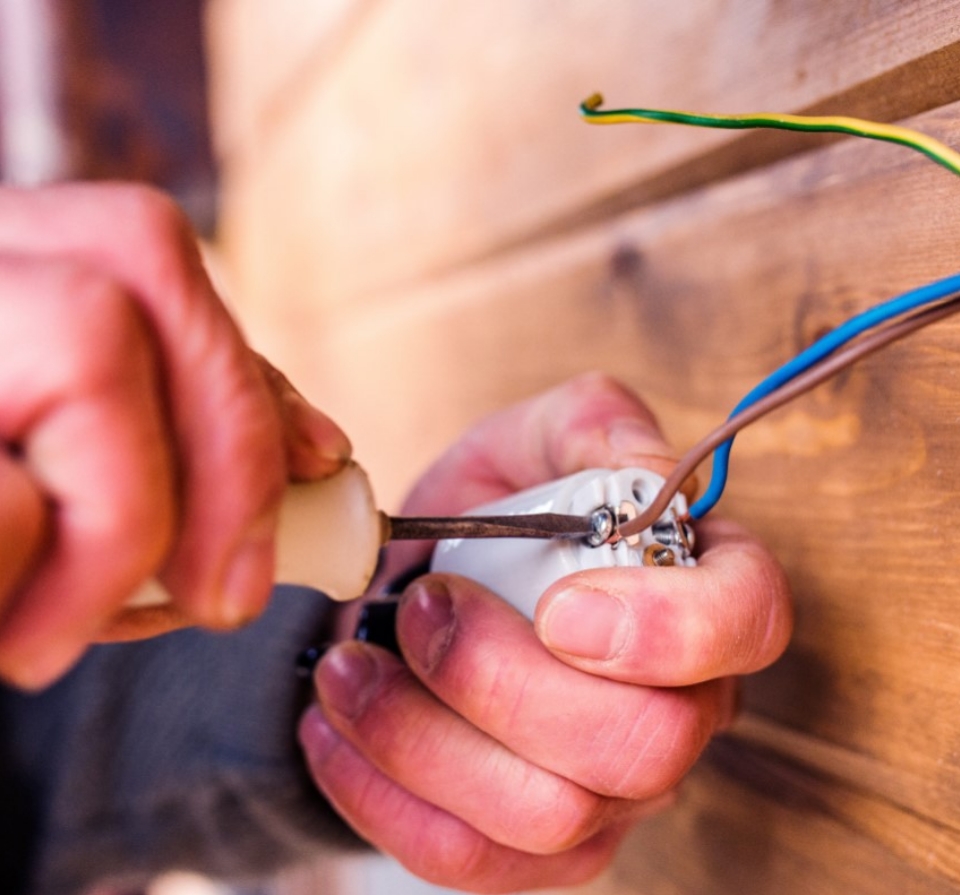 Portable Appliance Testing (PAT) Selby Safety Services